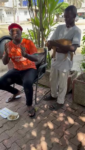 Pronostics humoristiques du chien baoulé pour la CAN