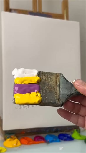 MAY Art | Easy Colorful Flower Bouquet Painting | Step-by-Step Acrylic Tutorial for Beginners #346 Credit: MAY Art | Instagram