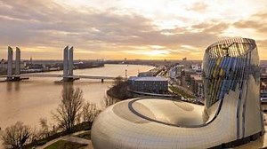 La Cité du Vin lance son expo autour du design et du verre : renversant !