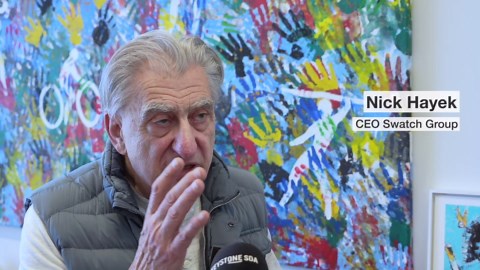 Nick Hayek kritisiert starken Franken und fordert mehr Haltung von der Nationalbank