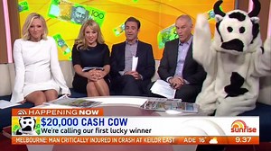 "You've just won $20,000!" "Yeah, okay." More: http://bit.ly/weekendsun7 #sun7 | Sunrise