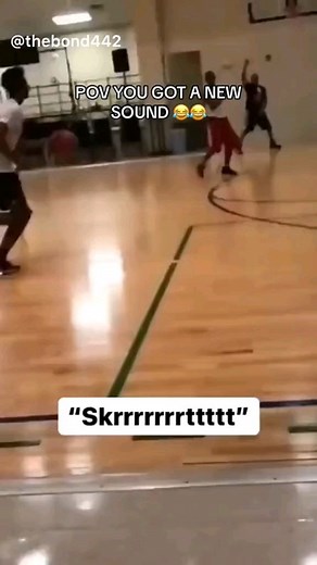 Best Dunk Tutorial on Instagram: "authur😭 ------------------------------------ ❤ Follow @howtodunk for more DAILY 📅 1️⃣ Basketball Tips 2️⃣ Basketball Drills 3️⃣ Motivations Follow 👉 @howtodunk 👈 now! 👉🏻 Go To @howtodunk To Join The ONLY Proven 3-Step Jump Training Program That Adds AT LEAST 9 – 15+ Inches To Your Vertical Jump… In Less Than 8 Weeks. . . . . . Credit: @theonlybond442 . . . . . . . . . #dunked#dunklife#dunktraining#threepoints#three