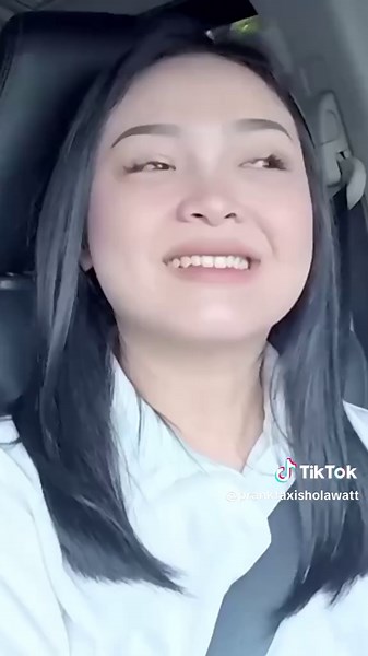 Prank Nyanyi Lagu Arab di Depan Cewek