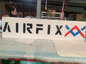 [Hot Item] Outdoor Supermarket Signage LED Advertising Logo Letter Sign Board