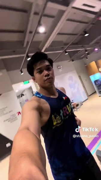 come run w me #fyp #running #gym #fitness #gymtok