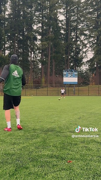 Winter morning sessions🥶 #fyp #footytiktok #soccer #asmr #futbol | soccer