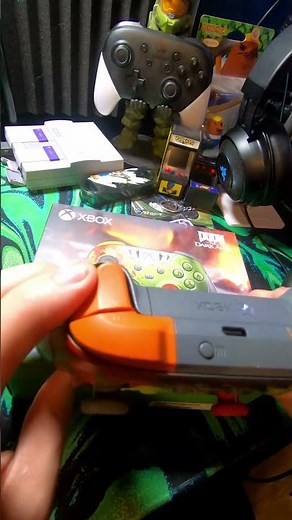 A Look at the DOOM The Dark Ages XBOX controller