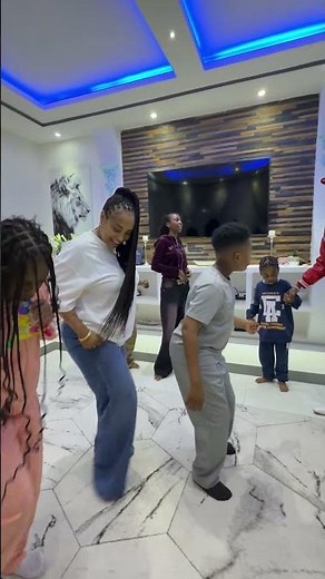 Teaching My Kids How To Dance #Happy #diamondplatnumz #shorts #kenya #trending #tz #kids #kenya #wcb