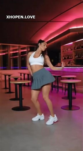 Lounge Bar Hip-Hop | Clean Hits 🖤⚡️ #Shorts #Dance #HipHop