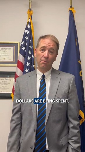 Oregonians are stretching every dollar, the state should do the same. We just released a new audit about how the state can do more to spot and stop risky decisions before wasting tax dollars and make smarter choices that get Oregonians more value for their money. Find it here: https://sos.oregon.gov/audits/Pages/audit-2025-18-DAS.aspx | Oregon Secretary of State Tobias Read