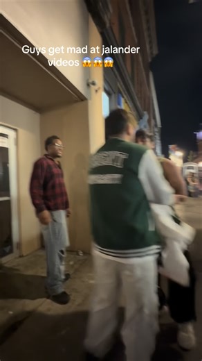 Dequavis on Instagram: "#fyp"