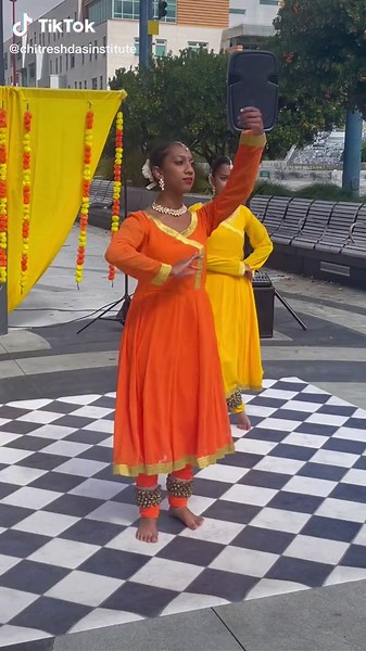 Kathak Dance Performance in San Francisco for Diwali