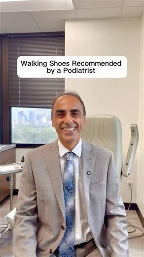 Walking Shoes Recommended by a Podiatrist 👟