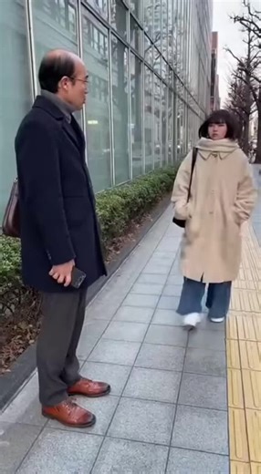 中年の生き方と笑いのドラマ