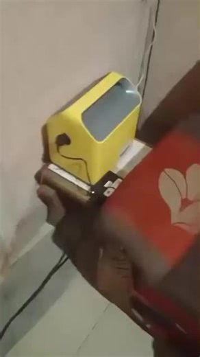 Real Sapele Amebo on Instagram: "Hello my good people of Sapele, Oghara, Mosogar, Jesse, Warri , Agbarho, Uvwie and environs. You don dey find trusted place to get your Affordable Solar products? Worry no more — Yapha Inverters and Solar Systems got you covered. We get all kinds of Solar products ranging from Sunking Solar Table fan with panel , Lumos Solar, Sunking Solar lights, Inverters, Batteries and panels . And all these dey available on both Cash and Installmental payment plans. We also d