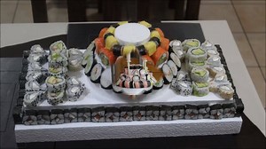 14K views · 106 reactions | Descubre una nueva forma de comer sushi. Descubre las tortas NIKKEI - SUSHI Continuamos con la preparación de nuestro aniversario... pruébalas. | Nikkei - Sushi Jama Bar | Facebook