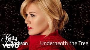 Kelly Clarkson - Underneath The Tree - Pixel Tree