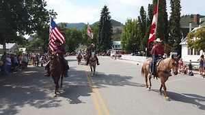 Just because there's no parade in Twisp this year doesn't mean you can't still celebrate Independence Day in full force! March down Glover Street and the surrounding area to salute your local small businesses for being victorious in the ongoing fight to keep their doors open and keep our community vibrant - most of them are open today! (You could also swing by the Farmer's Market, go on a reflective hike, or simply sit in a Twisp park to catch some weekend sun... just don't forget your mask 🤠) 