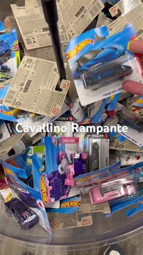 Sígueme para más Hot Wheels y si te gusta, comparte
