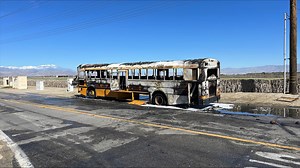 Quick-thinking bus driver evacuates students from a burning bus