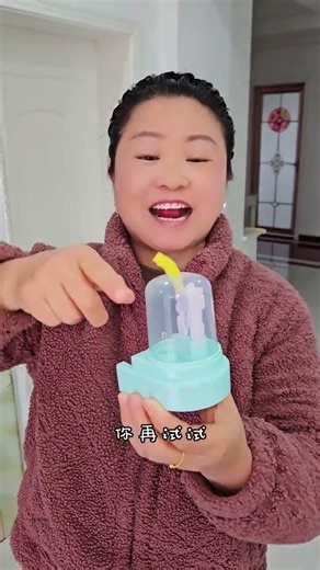 Who would have thought you could play with corn candy in a candy machine too! #Candy #Cand