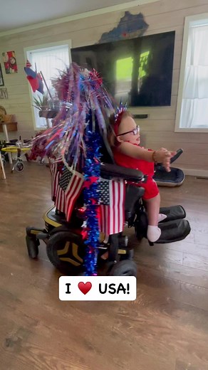 3.7M views · 10K reactions | #america #usa #fourthofjuly #IndependenceDay | Grace Anna Sings | Facebook