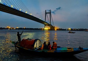 Kolkata Culture & Lifestyle - Mixture of Great Traditional and Modern values