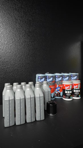 DaShaun Kincaid on Instagram: "Don’t get stuck trying to clean up a greasy mess for HOURS. Go grab @scotthomeandauto Scott® Shop Original™ Towels & Scott® Xtreme Multi-Purpose Cleaning Wipes to clean up your mess in seconds! #scottcleanupcrew #ad @scotthomeandauto"