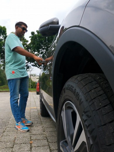 Bold, refined, and ready for the road. The 2025 PROTON X70 is the real deal. #HiPROTON #INSPIRINGCONNECTIONS #2025PROTONX70 #IntelligenceThatInspires