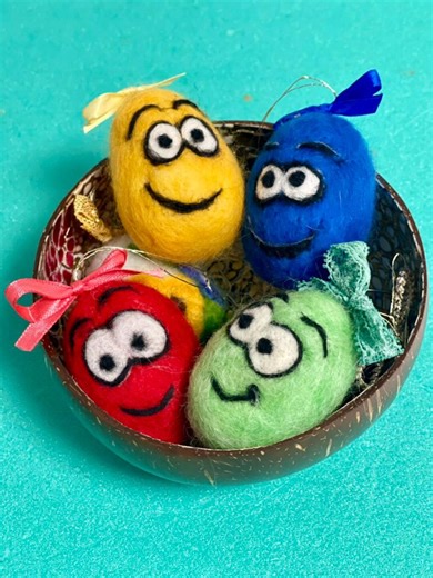 Felted Easter Eggs, Handmade, Funny Wool Tree Ornaments, Easter Gift for Girlfriend/boyfriend, Colorful Eggs With Faces, Easter Decoration - Etsy