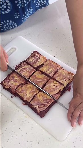 RED VELVET BROWNIES #brownies #recipe #redvelvetbrownie #shorts