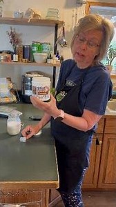 NEW Happy Days Goat Milk Powder at CaribooPawsPetFoods! 🥛🐾