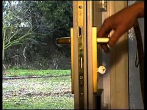 How to replace door locks - Measuring a Euro Profile Cylinder Lock