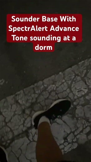 Sounder Base With SpectrAlert Advance Tone sounding at a dorm