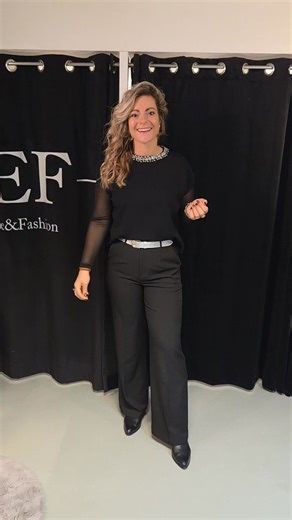 Top €45,-🖤✨️ One-size https://lef-store.nl/product/top-lowy/ Mesh top €19,99,- Maten: XS t/m XL. https://lef-store.nl/product/noisy-may-meshtop-judith-black-27023338/ Broek €50,- Maten: 36 t/m 44. https://lef-store.nl/product/norfy-freya-pantalon-black-vs9003-1-1/ 💻 www.lef-store.nl - 📞06 13815647 | LEF-store