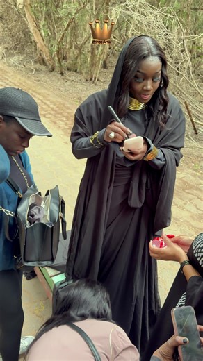 NÉKO HÉ : Nouveau Clip Officiel disponible