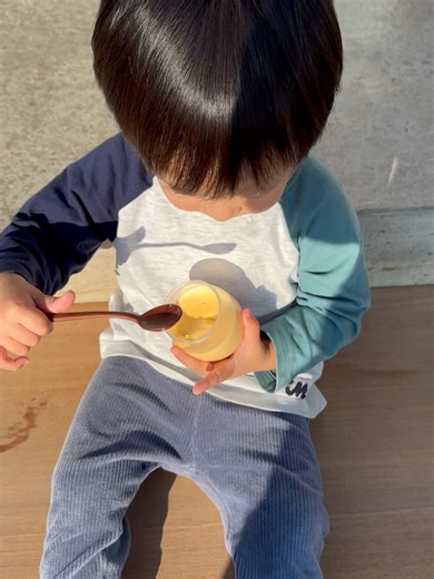 パティスリー ココル｜鹿児島 吉野 ケーキ on Instagram: "【cocoruのプリン】 バニラビーンズたっぷり。 香り豊かな、なめらかプリン🍮 アルコール不使用なので ご家族みんなで楽しめます☺️"