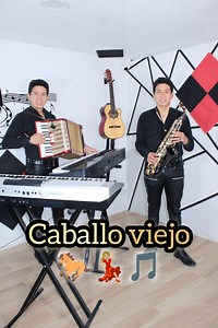 244K views · 7.7K reactions | Cuando el amor llega así de esta manera. Uno no se da ni cuenta 勺 #music | Andrés y su orquesta | Facebook