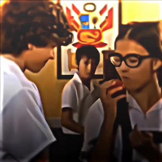 329K views · 43K reactions | Que god jente muchas gracias por los 100 suscriptores gracias me ayudan a llegar a mi meta que son los 1000 porfa sigueme mo seas tacaño mi dama o compita que están mirando este video | Ramdom God | Facebook