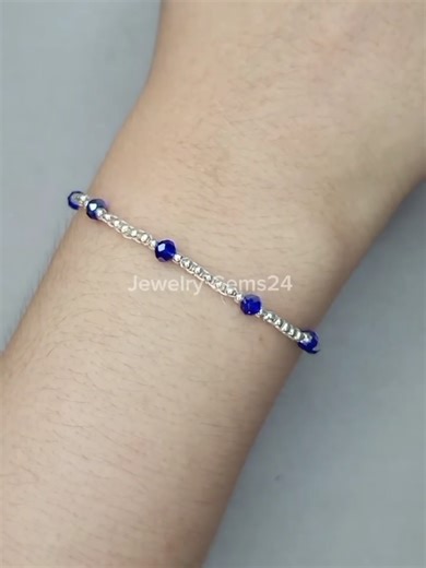 Crafting a Stunning Navy Blue Beaded Bracelet