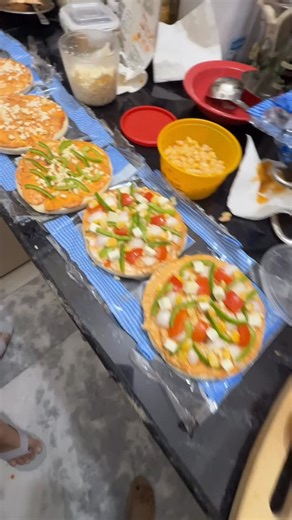 Rohit Singh on Instagram: "Zomato ka ye secret system kitchen ko invisible kr deta h . . . . . #reelitfeelit #reelkarofeelkaro #cloudkitchen #homemade #zomoto #restaurant #food #foodie #instafood #foodlover #foodphotography #delicious #yummy #foodstagram #lunch #instagood #chef #foodblogger #cafe #hotel #foodies #tasty #pizza #delivery #restaurante #explorepage"