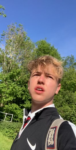 What is up with English weather ! It’s perfect 😁🥴🇬🇧 #fyp #viral #comedy #funny #foryou