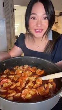 Testing out frozen crawfish! Is it worth it? Make a seafood boil with me pt 1 #seafoodboil #crawfish