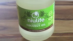 2.5K reactions · 1.7K shares | Homemade Chocolate Bars :) A healthy alternative to those chocolate cravings! Nicko's Kitchen Ingredients: 1/2 cup coconut oil 1 cup cocoa 1/2 cup stevia sugar 1 tsp vanilla extract 1/4 cup skim milk powder (optional) ENJOY! ~ Nicko | Nicko's Kitchen | Facebook