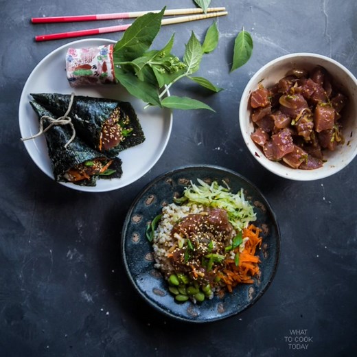 Spicy Ahi Poke (2 ways). Super easy and delicious Hawaiian spicy ahi tuna poke bowl or make into temaki rolls. Recipe: https://whattocooktoday.com/easy-hawaiian-spicy-ahi-poke.html | What To Cook Today