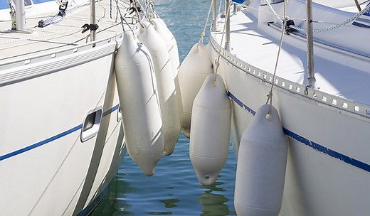 10 Best Pontoon Bumpers and Fenders (2025 Reviews)