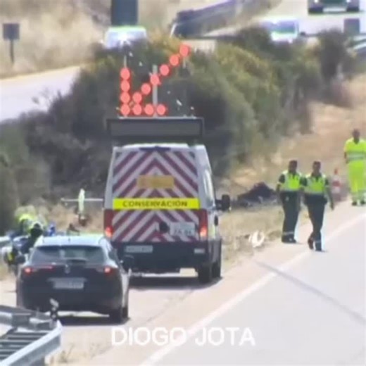 Videos de visualizer_mac_♥︎ (@flechaxoo___yt) con “original sound - [J]_100”