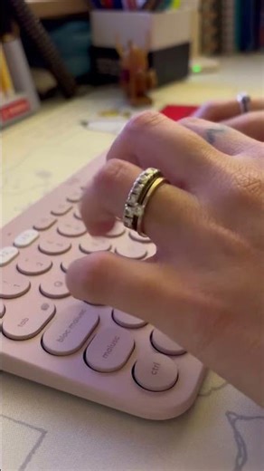 Not only mechanical keyboards Logitech K380 #keyboard #mechanicalkeyboard #typingasmr #keyboardasmr