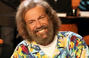 Joyeux anniversaire au chanteur Antoine 🎂 | Télé Loisirs