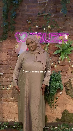 Delish food 🤤 and unlocking new app features from @Muzz - formerly muzmatch where you can meet your halal sweatheart speedily💕 #muzz #muzzap #fyp #muslimtiktok